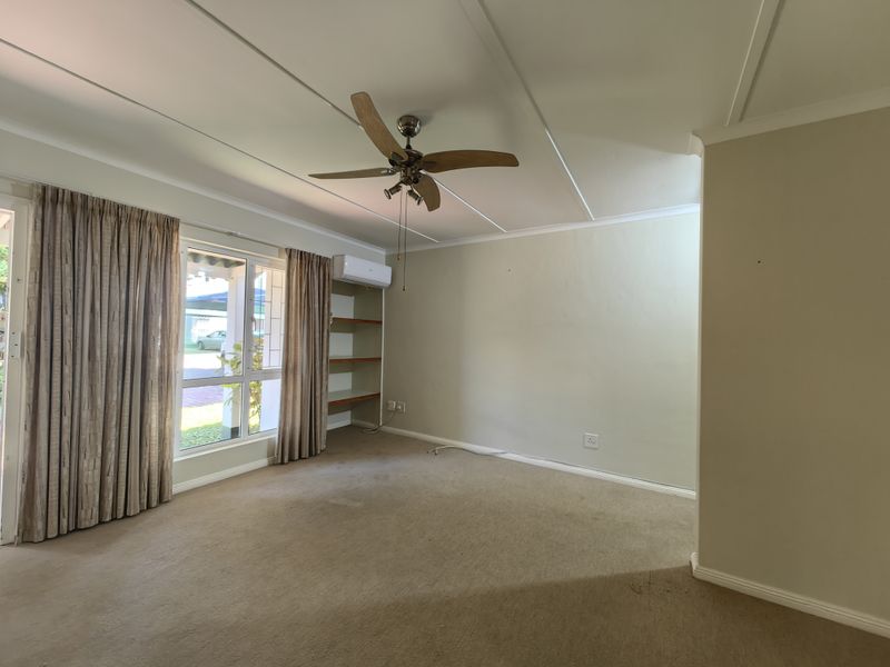 Charming Cottage in Sought-After Central Retirement Community - Photo 5