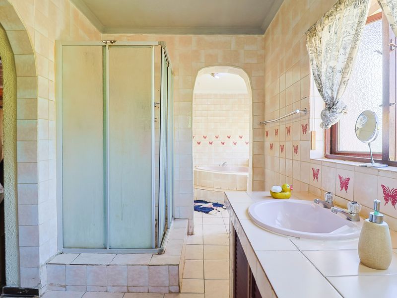 Boomed Area Living: Two Homes with Separate Entrances and Potential for a Third Plus Expansive Land - Photo 10