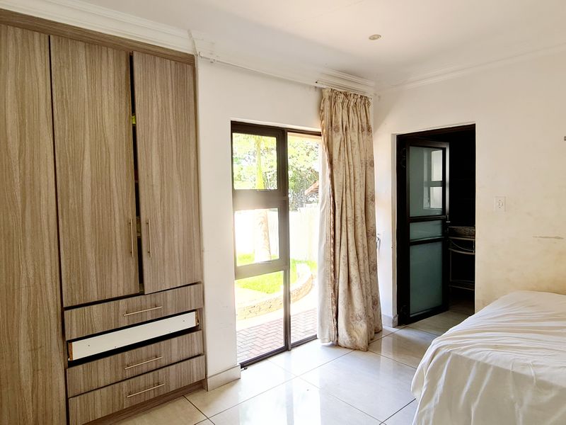 Magnificent house for sale in New Town, Louis Trichardt - Photo 7