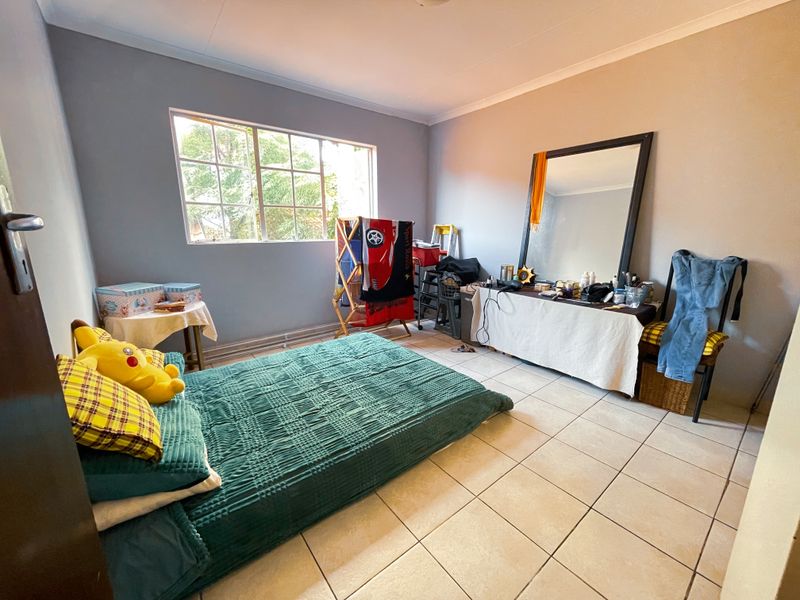 Your dream home awaits - let us help you find it. - Photo 5