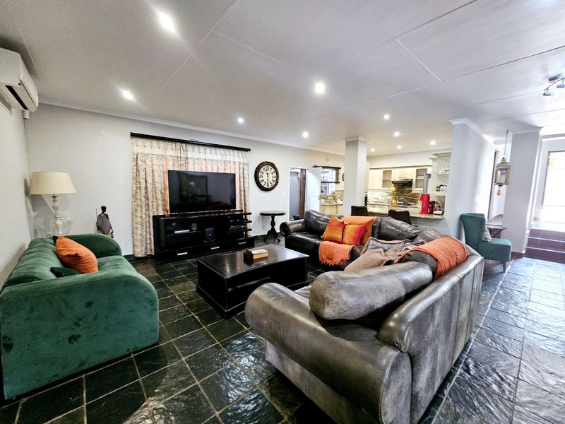 Modern 3-Bedroom Home for Sale in Louis Trichardt. - Photo 5