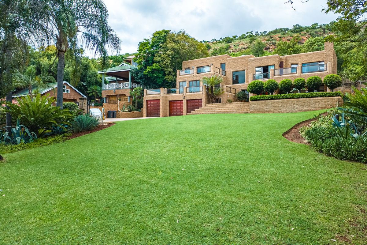 Location! Location! Location! - Photo 5