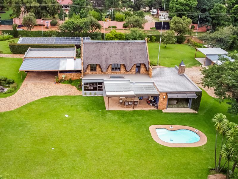 A Dream Property in Glen Austin – Spacious, Stylish & Self-Sufficient - Photo 6