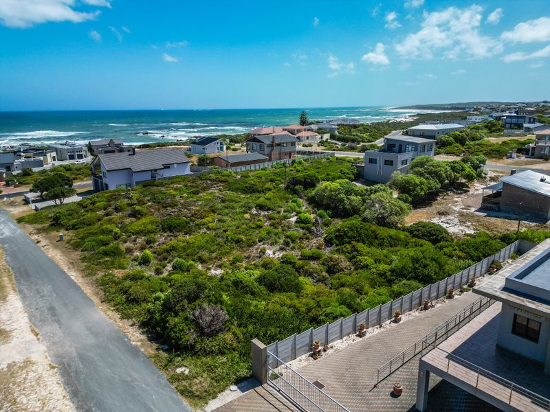 Large stand in popular Heide street up for grabs - Photo 6