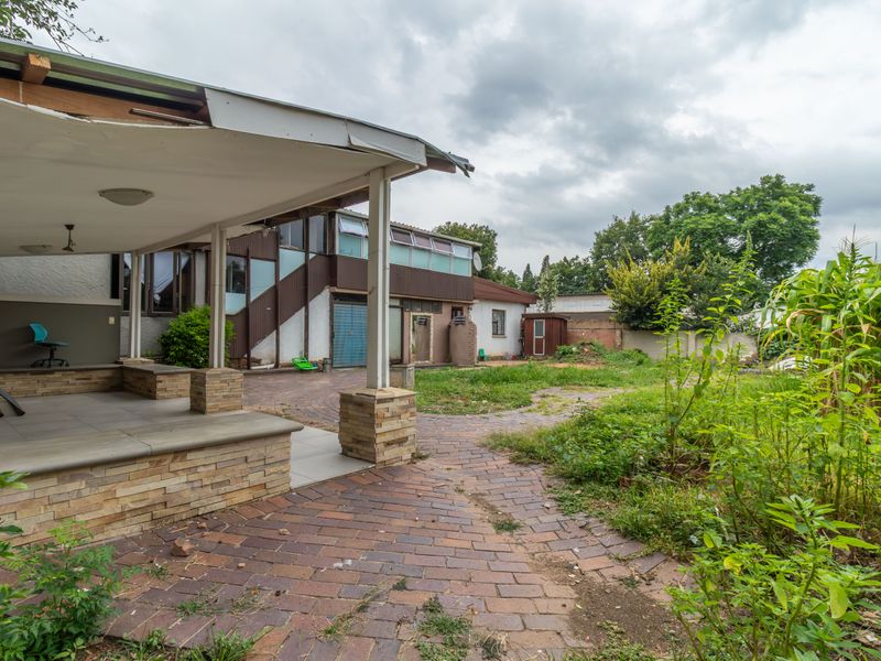 Prime Vacant Stand in Ferndale with Endless Potential - Photo 7