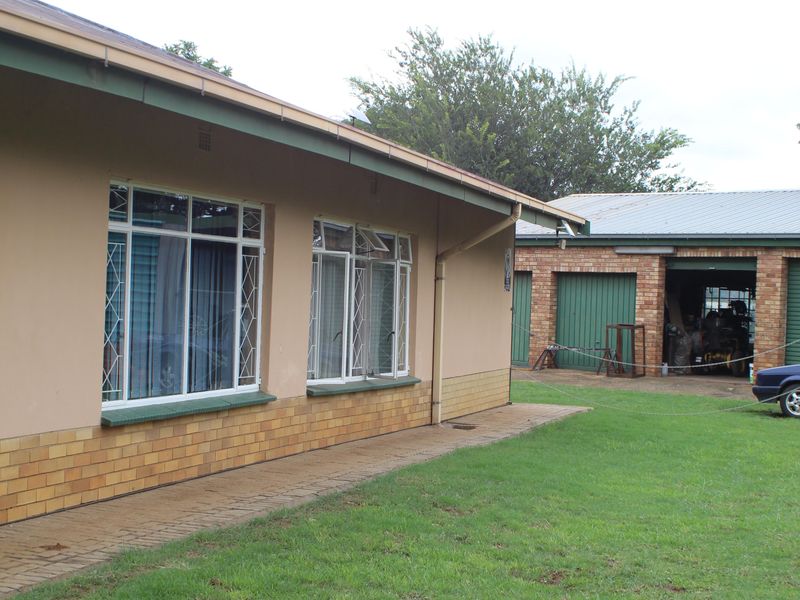 Spacious Agricultural Holding with Income Potential – A True Gem! - Photo 3