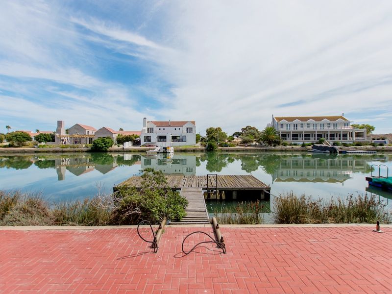 House For Sale In Velddrif - Photo 2