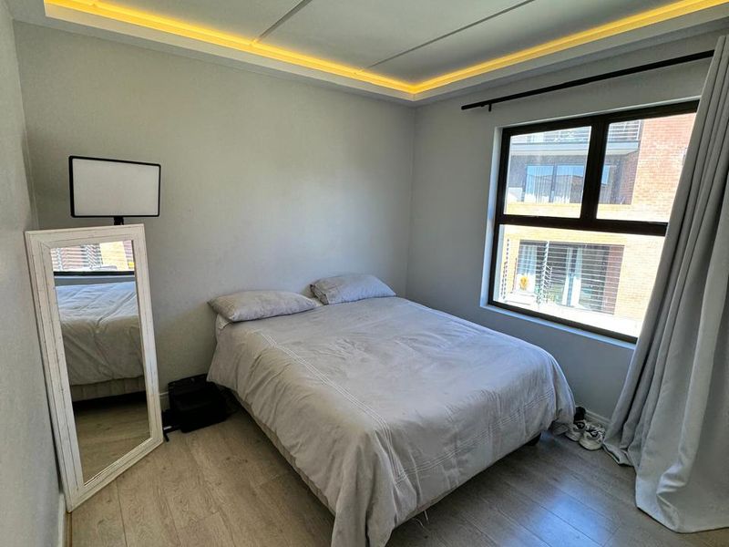 2 Bedroom apartment priced to sell! - Photo 6