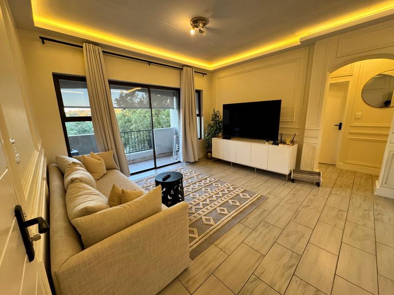 2 Bedroom apartment priced to sell! - Photo 2