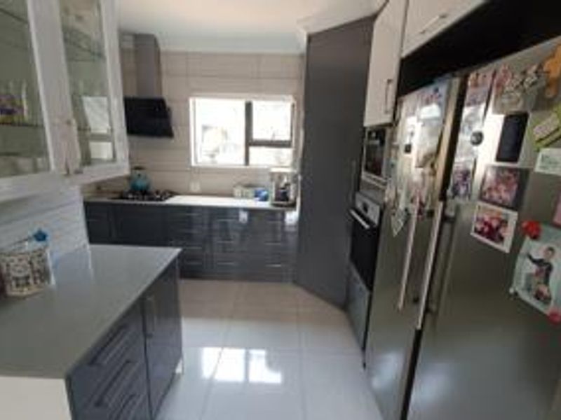 Discover Your Dream Home in Magalieskruin - Photo 5