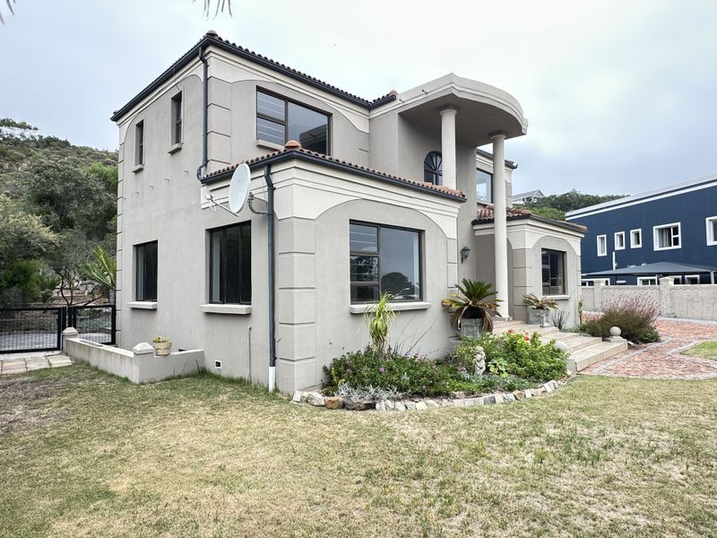 Four Bedroom House In Cola Beach- Walking Distance to the Beach - Photo 5