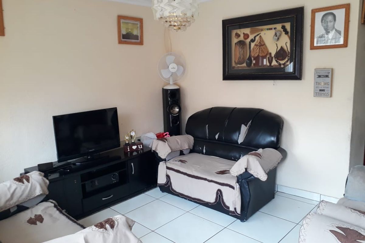 Your dream home awaits! - Photo 4