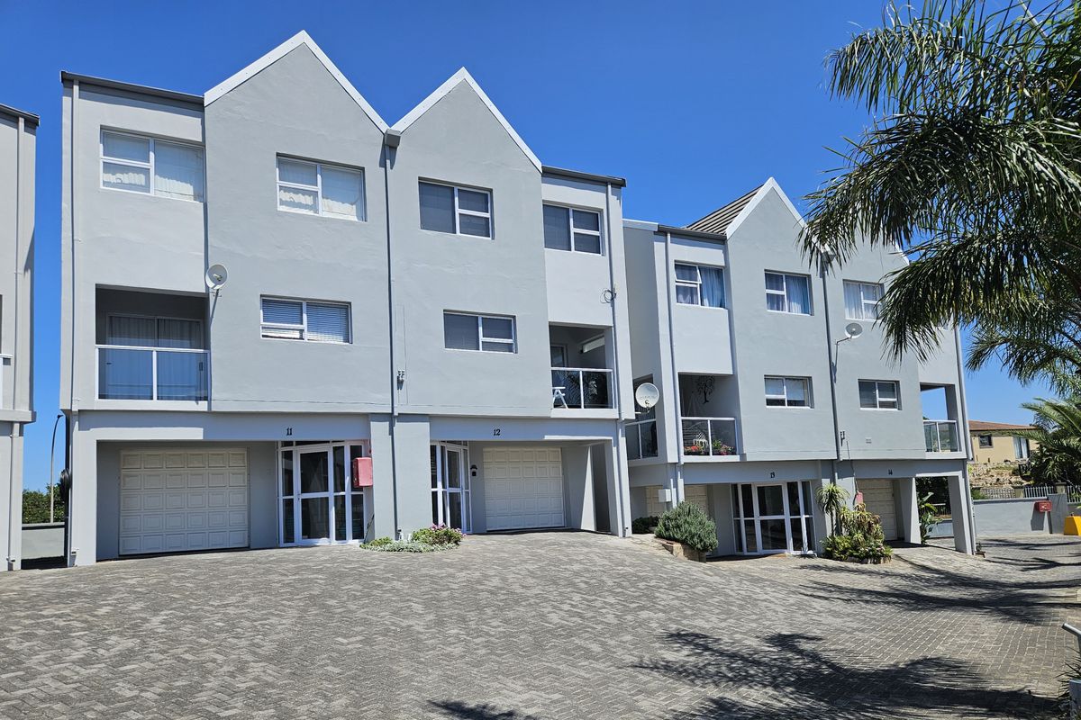 Beautiful Unit in a Peaceful Coastal Village - Photo 2