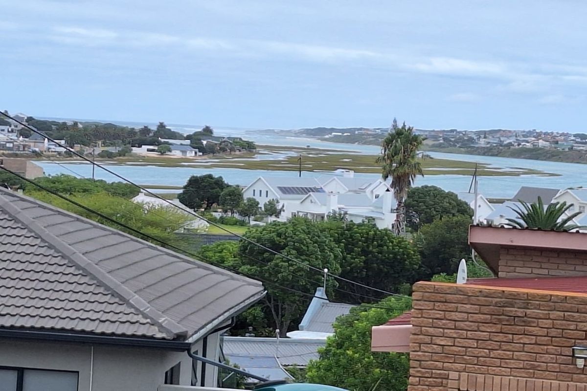 Lock up and go Cottage - Photo 4