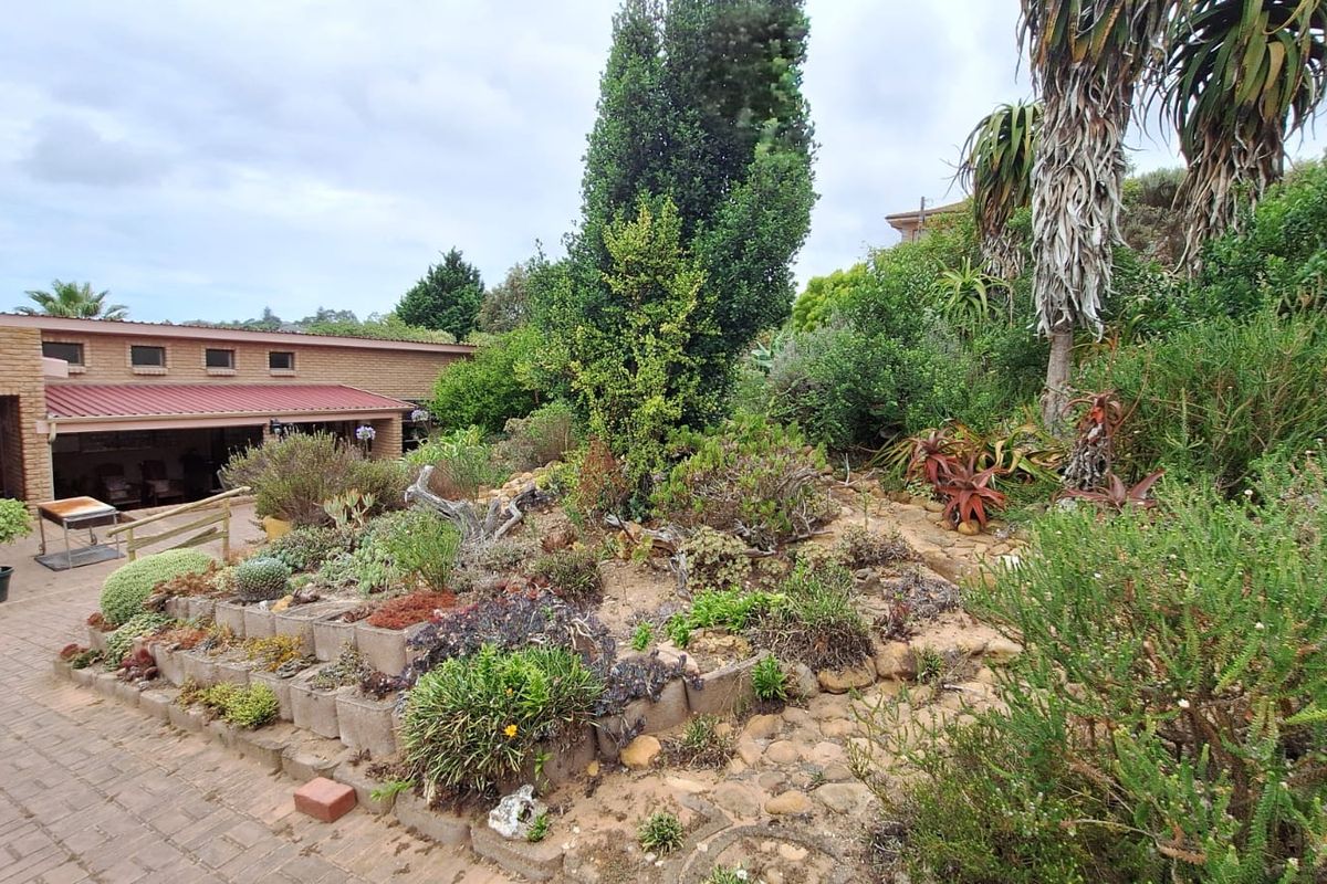 Lock up and go Cottage - Photo 5