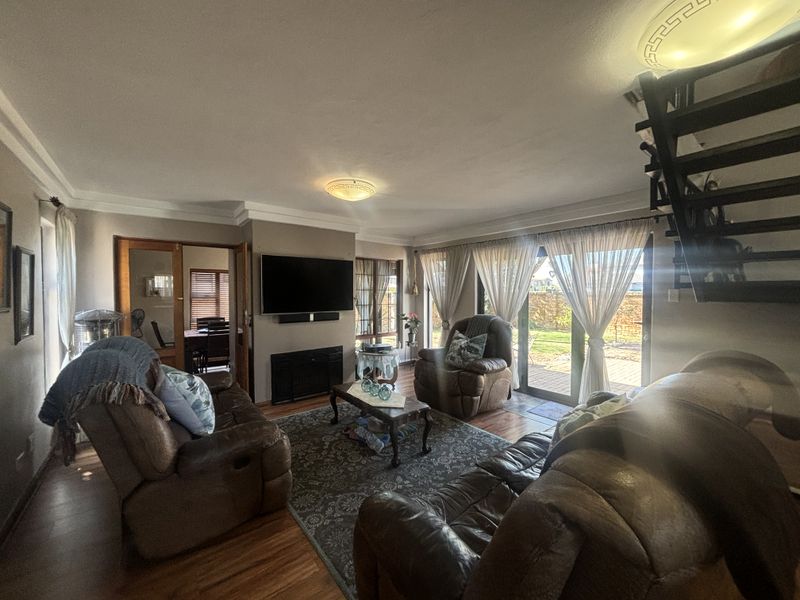 Magnificent Home in a Loved Complex - Photo 6