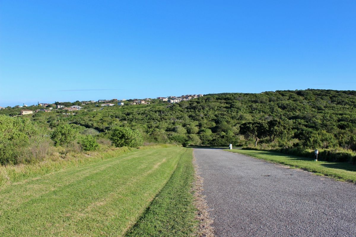 Scenic Plot with Sea and Country Views in Umdoni Downs, Port Alfred - Photo 4