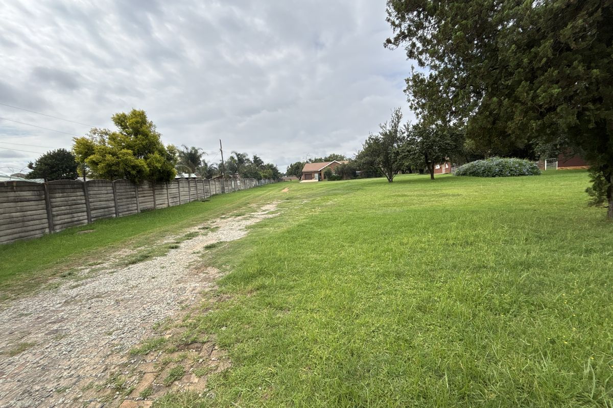 Prime Development Opportunity in Rynfield, Benoni – Zoned for 34 Upmarket Townhouses - Photo 2
