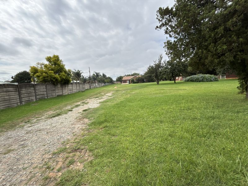 Prime Development Opportunity in Rynfield, Benoni – Zoned for 34 Upmarket Townhouses - Photo 2