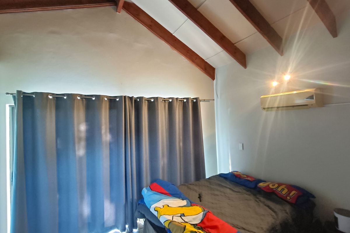 Charming Two-Bedroom Duet - Ideal for a Sigle Professional or Young Couple - Photo 3