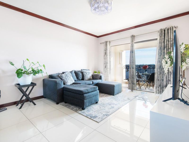 THE POSITION IS RIGHT, THE PRICE IS RIGHT, COME SEE, IT COULD BE LOVE AT PURSE SIGHT - Photo 2