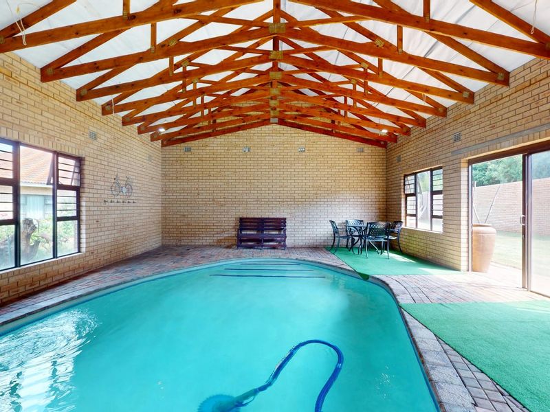 Endless Possibilities! Investors Dream Property with Multiple Income potential Opportunities! - Photo 3