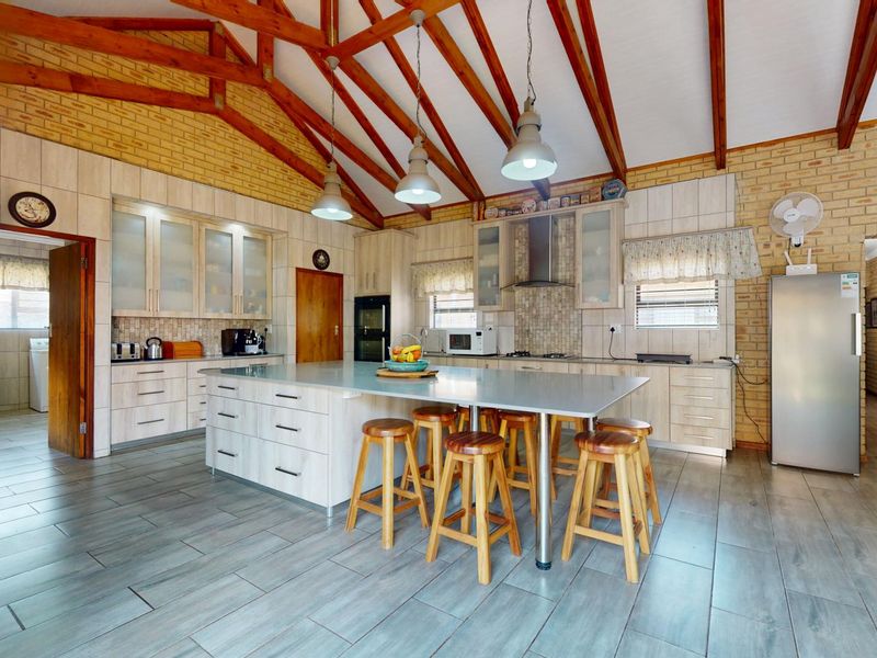 Endless Possibilities! Investors Dream Property with Multiple Income potential Opportunities! - Photo 4