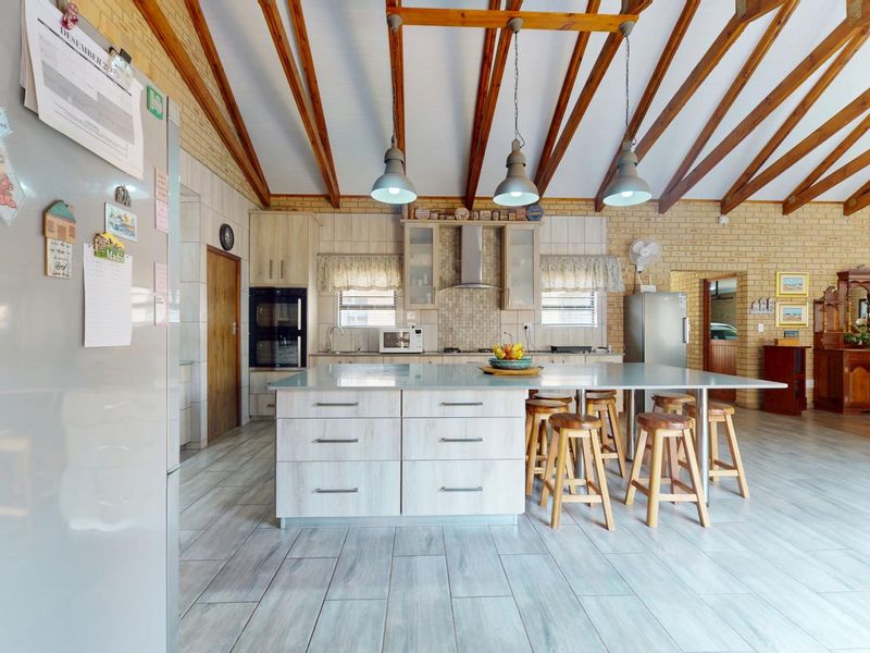 Endless Possibilities! Investors Dream Property with Multiple Income potential Opportunities! - Photo 5