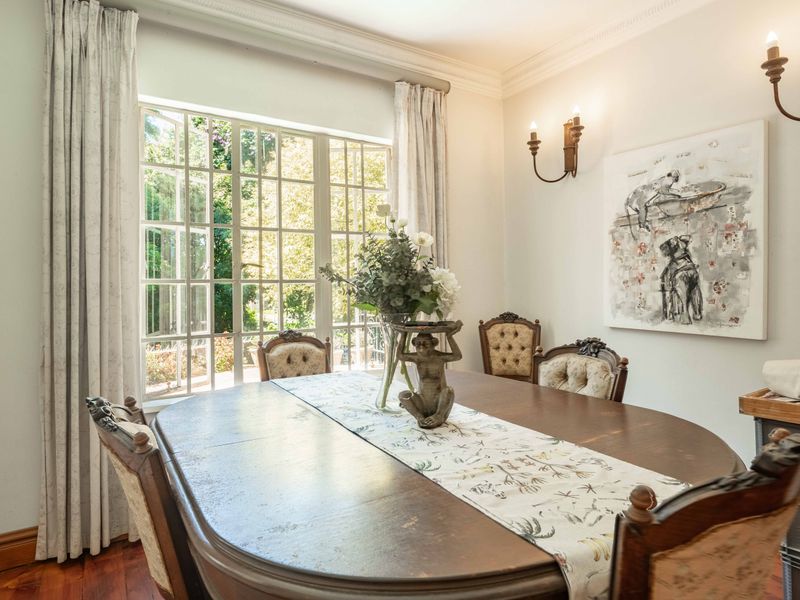 Large Townhouse with Solidwood Floors - Photo 10