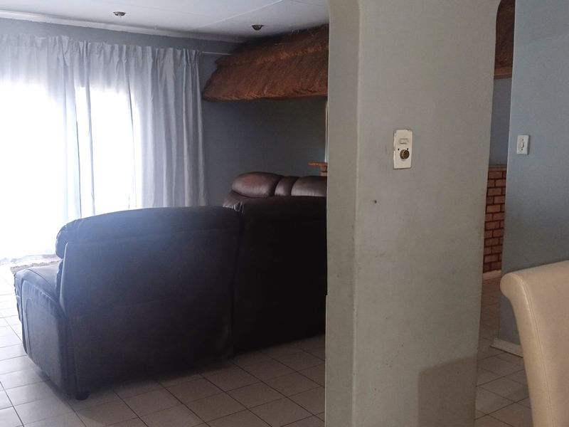 Huge Family Home in Quiet Position - Photo 7