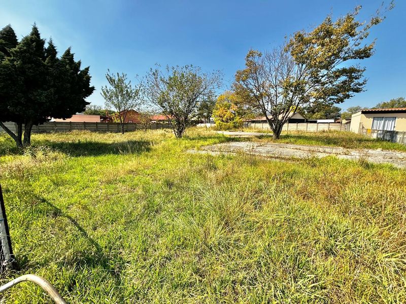 Vacant land in a Good area! near Kruinpark - Photo 6