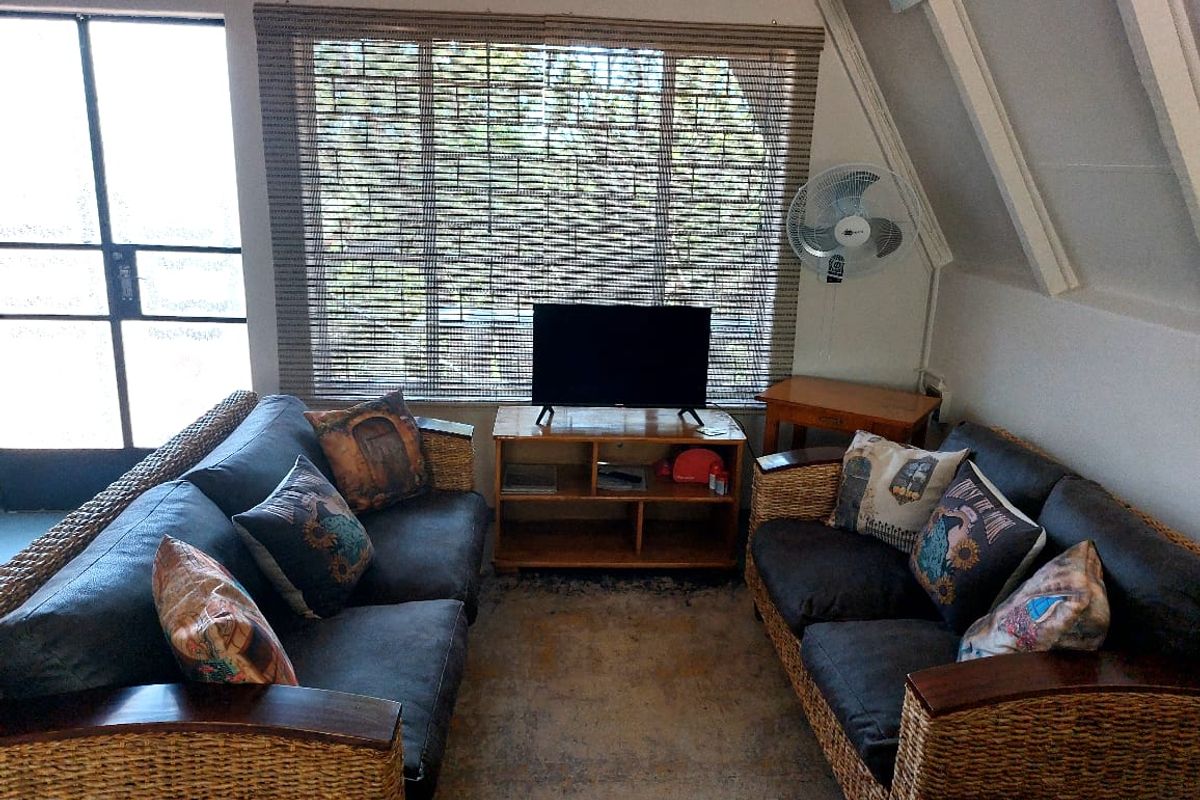 Utopia Nature Estate - Self catering or Weekend Breakaway Home for sale in - Photo 2