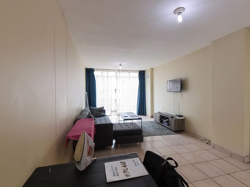 🏡 Discover Your Dream Home in Sunnyside, Pretoria! - Photo 5