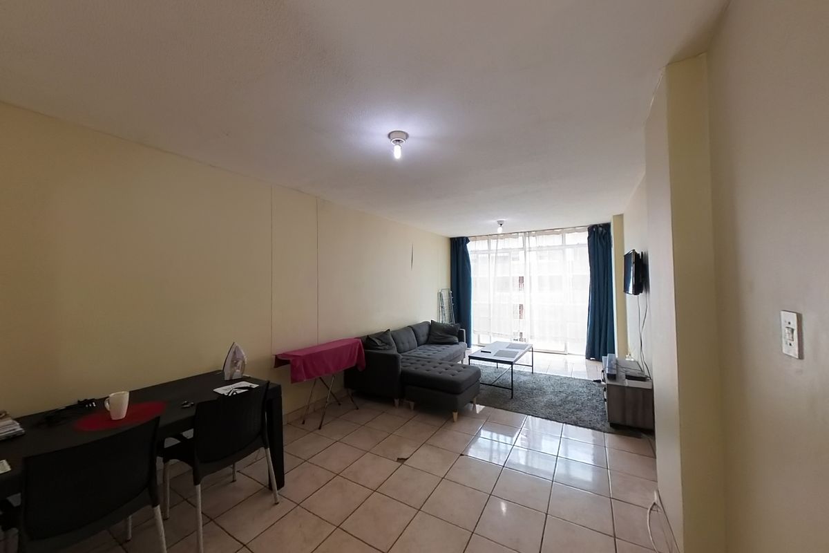 🏡 Discover Your Dream Home in Sunnyside, Pretoria! - Photo 4