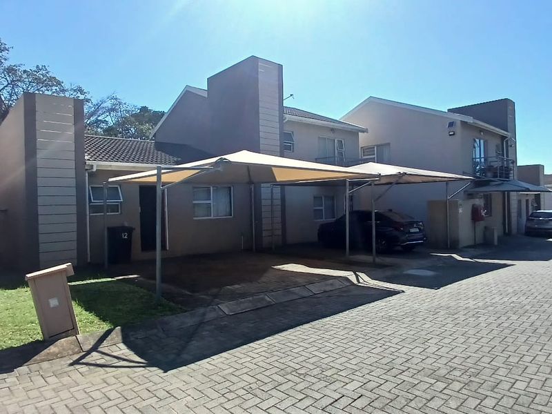 2-Bedroom,  1- Bathroom Townhouse in a Secure Complex in Bonnie Doon – Near Nahoon Beach - Photo 3