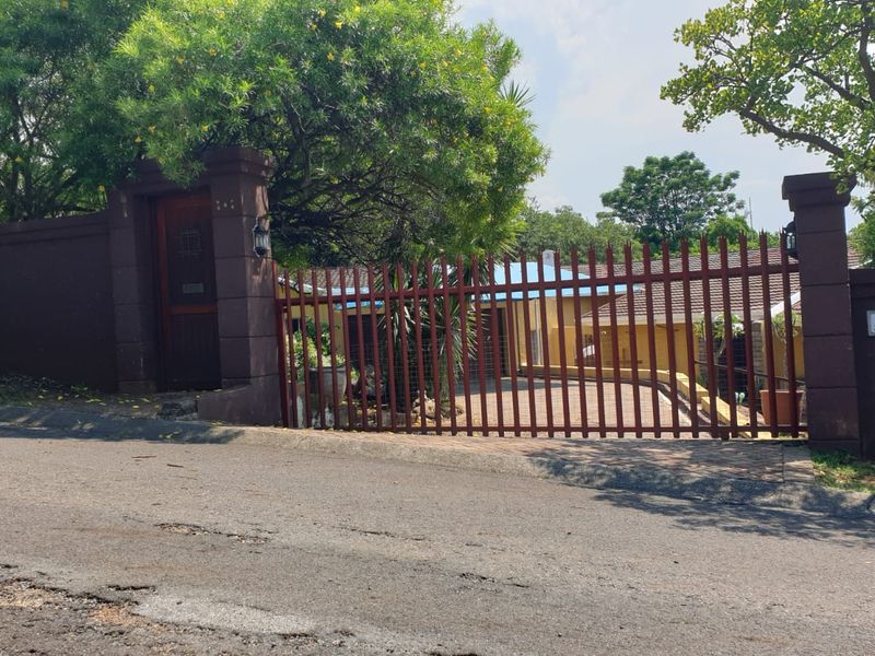 Your Ideal Family Retreat in Barberton, Priced to Sell - Photo 3