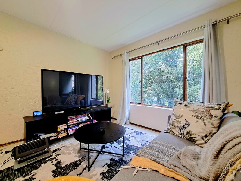Charming 1 bedroom apartment for sale in vibrant Morningside Sandton—perfect for modern city living!