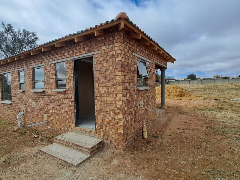 Charming 2-Bedroom Home in Secure New Development – Balfour, Mpumalanga - Photo 4