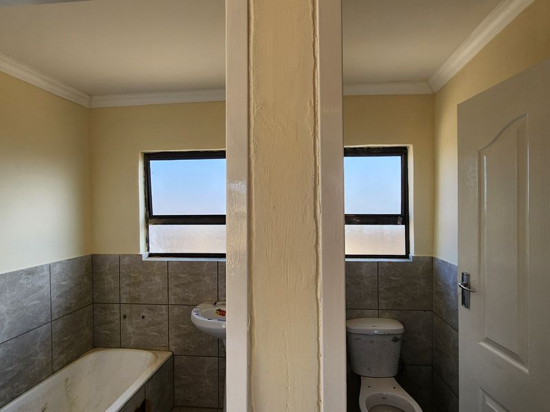 Charming 2-Bedroom Home in Secure New Development – Balfour, Mpumalanga - Photo 9