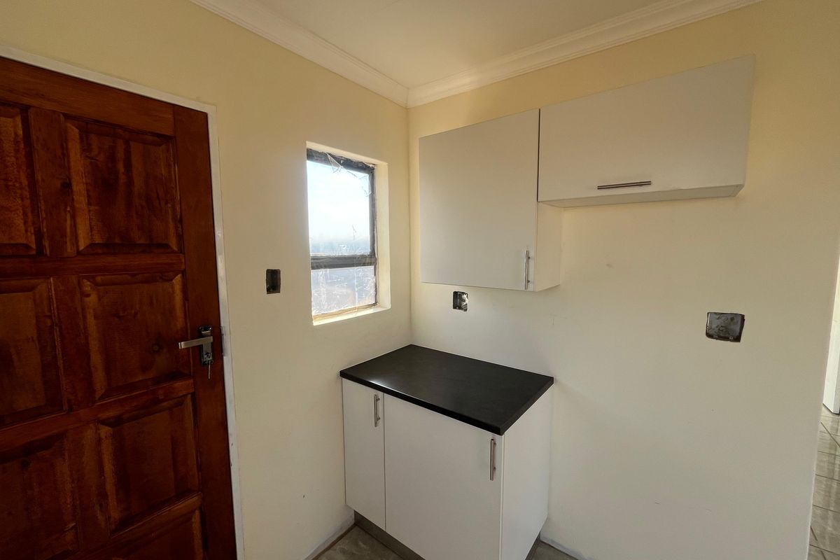 Charming 2-Bedroom Home in Secure New Development – Balfour, Mpumalanga - Photo 4