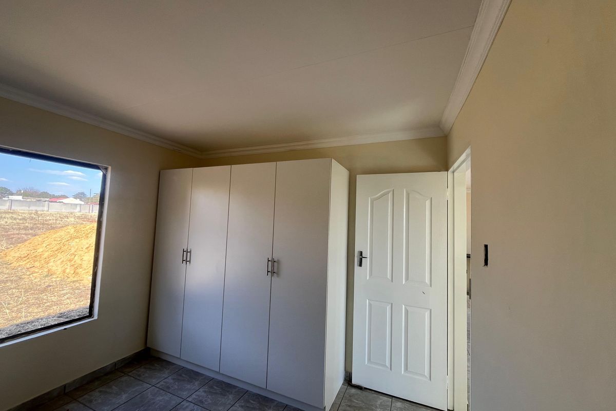 Charming 2-Bedroom Home in Secure New Development – Balfour, Mpumalanga - Photo 3