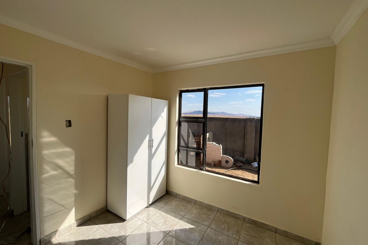 Charming 2-Bedroom Home in Secure New Development – Balfour, Mpumalanga - Photo 2