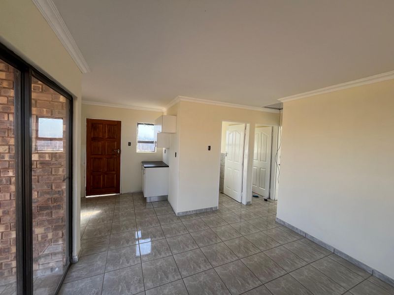 Charming 2-Bedroom Home in Secure New Development – Balfour, Mpumalanga - Photo 5