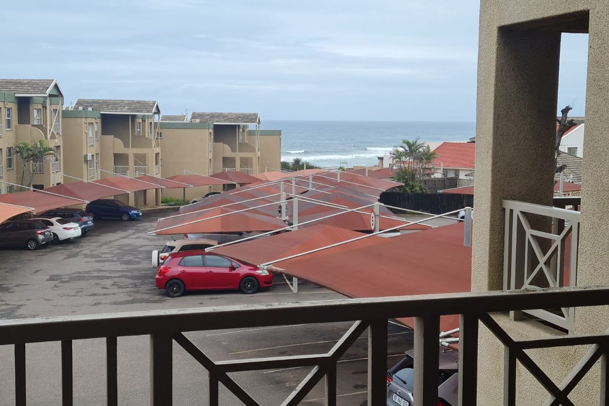 A Great Location By The Beach - Photo 2