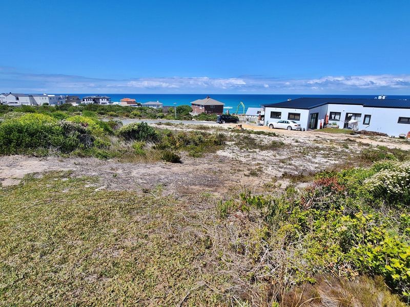 Serenity and convenience come together perfectly! - Photo 9