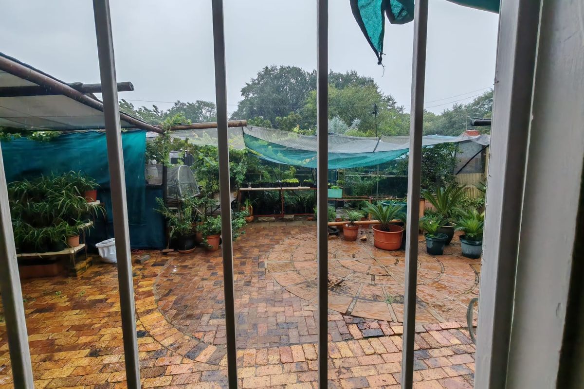 3 Bedroom house with flatlet for Sale in Sasolburg Ext 4 - Business opportunity - Photo 3