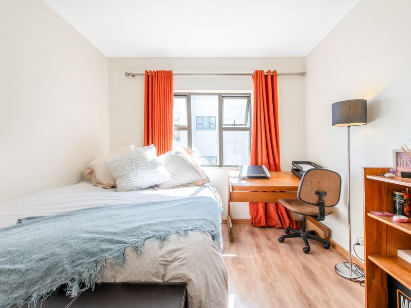 SERIOUS SELLER ASKING R760 000.00! - Photo 10