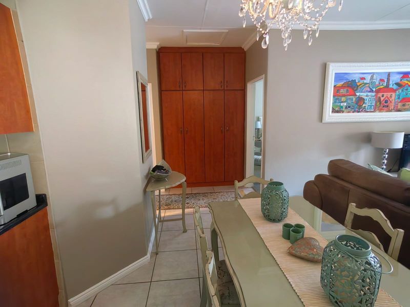 Stylish Townhouse for sale in Parys - Photo 5
