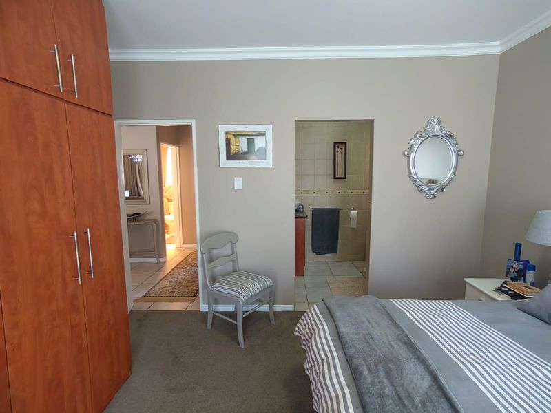 Stylish Townhouse for sale in Parys - Photo 10