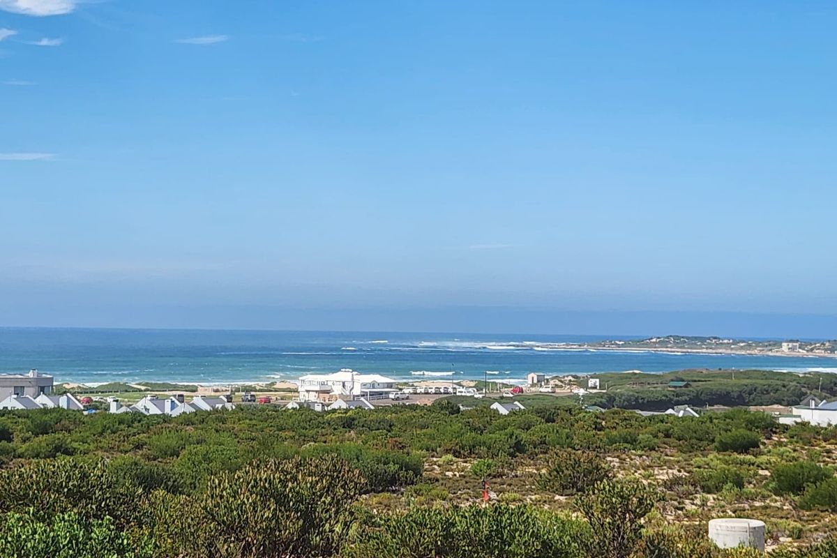 A Tranquil Retreat with Ocean Views - Photo 3